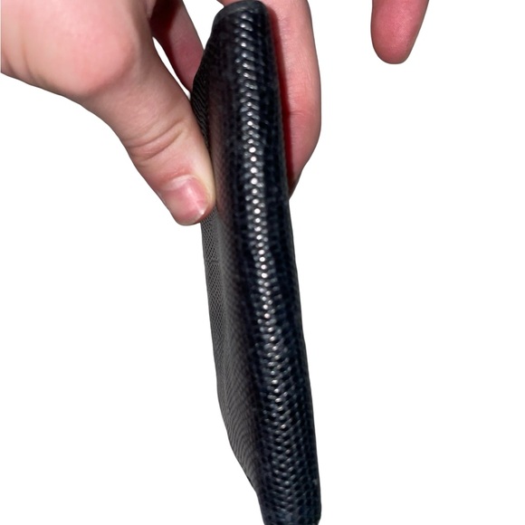 Salvatore Ferragamo Vintage Vara Bow Compact Wallet with Kiss Lock - Picture 10 of 16